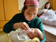 Eva tám - Ru con cả tiếng không ngủ, tôi nín lặng khi biết cách bà nội chăm cháu hàng ngày 