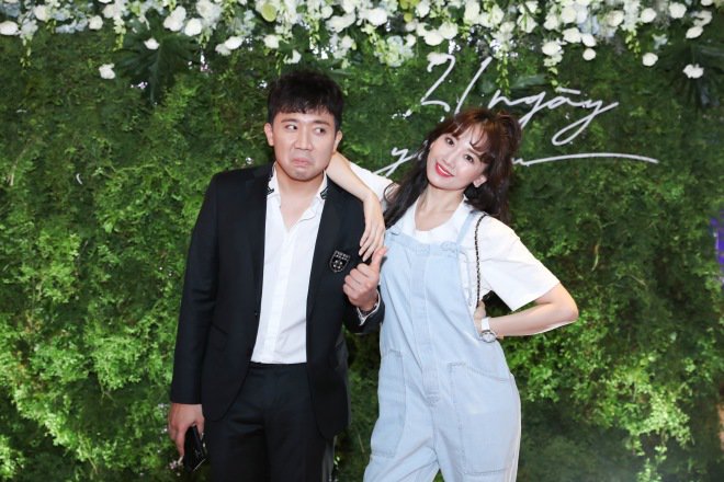 Trấn Thành, Hari Won tình tứ đến chúc mừng đàn em ra mắt phim ngôn tình - 5