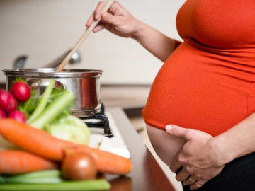 Những loại rau bà bầu không nên ăn