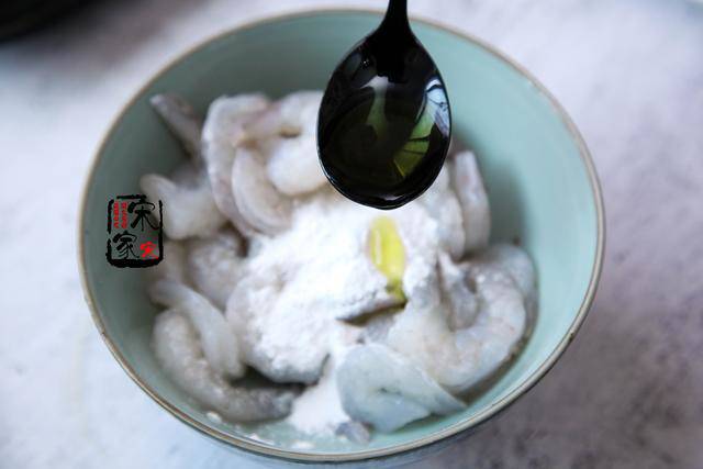 chien trung voi thu nay duoc mon ngon, giau canxi hon ca uong thuoc cho con - 1
