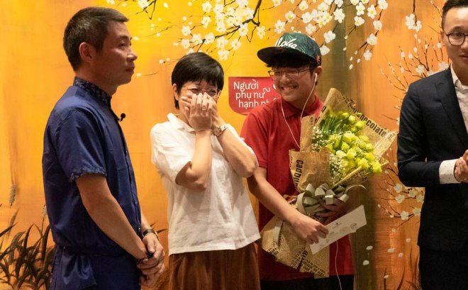 Ly hôn 9 năm, Công Lý và con trai bí mật làm điều này khiến MC Thảo Vân khóc nghẹn - 3