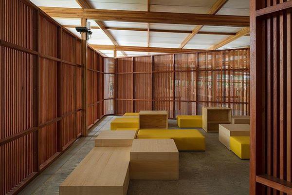 Ngôi trường giữa rừng bằng gỗ và gạch bùn cho học sinh nghèo cực chất - 4