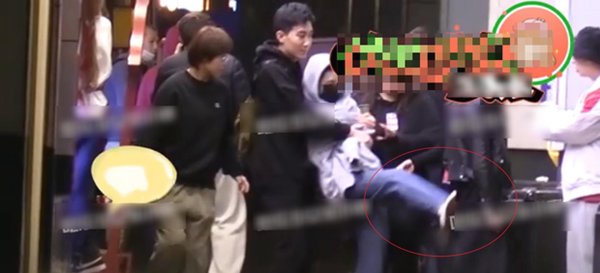 Na Tra đáng yêu nhất màn ảnh: Say rượu đi không vững, giơ chân đá người qua đường - 4