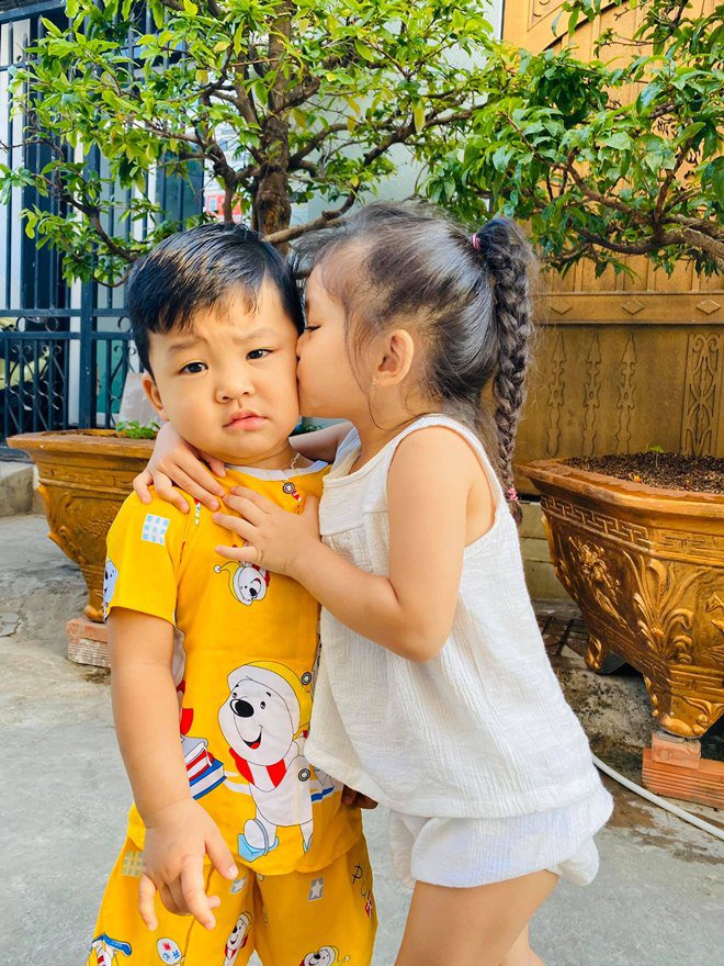 Sao Việt 24h: Clip Trấn Thành dành cho Mai Phương làm Ốc Thanh Vân khóc giàn giụa - 13