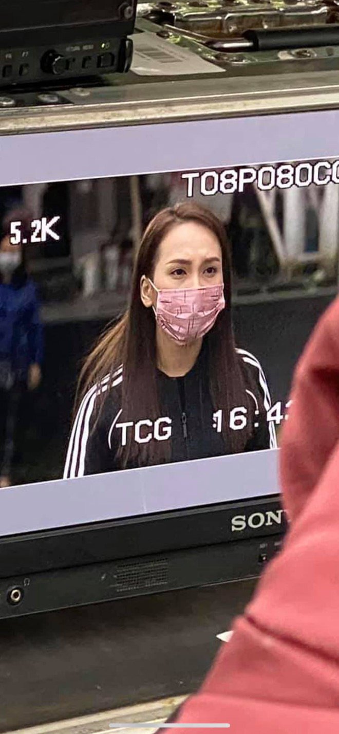Sao Việt 24h: Clip Trấn Thành dành cho Mai Phương làm Ốc Thanh Vân khóc giàn giụa - 12