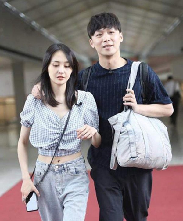 Từng bị chê gầy trơ xương, nàng tiểu Hoa đán nhan sắc lên hương dưới ống kính người qua đường - 1