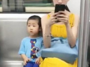 Làm mẹ - Cậu bé ngồi ngoan khi đi tàu: Ngưỡng mộ cách dạy con đúng đắn của người mẹ thông thái