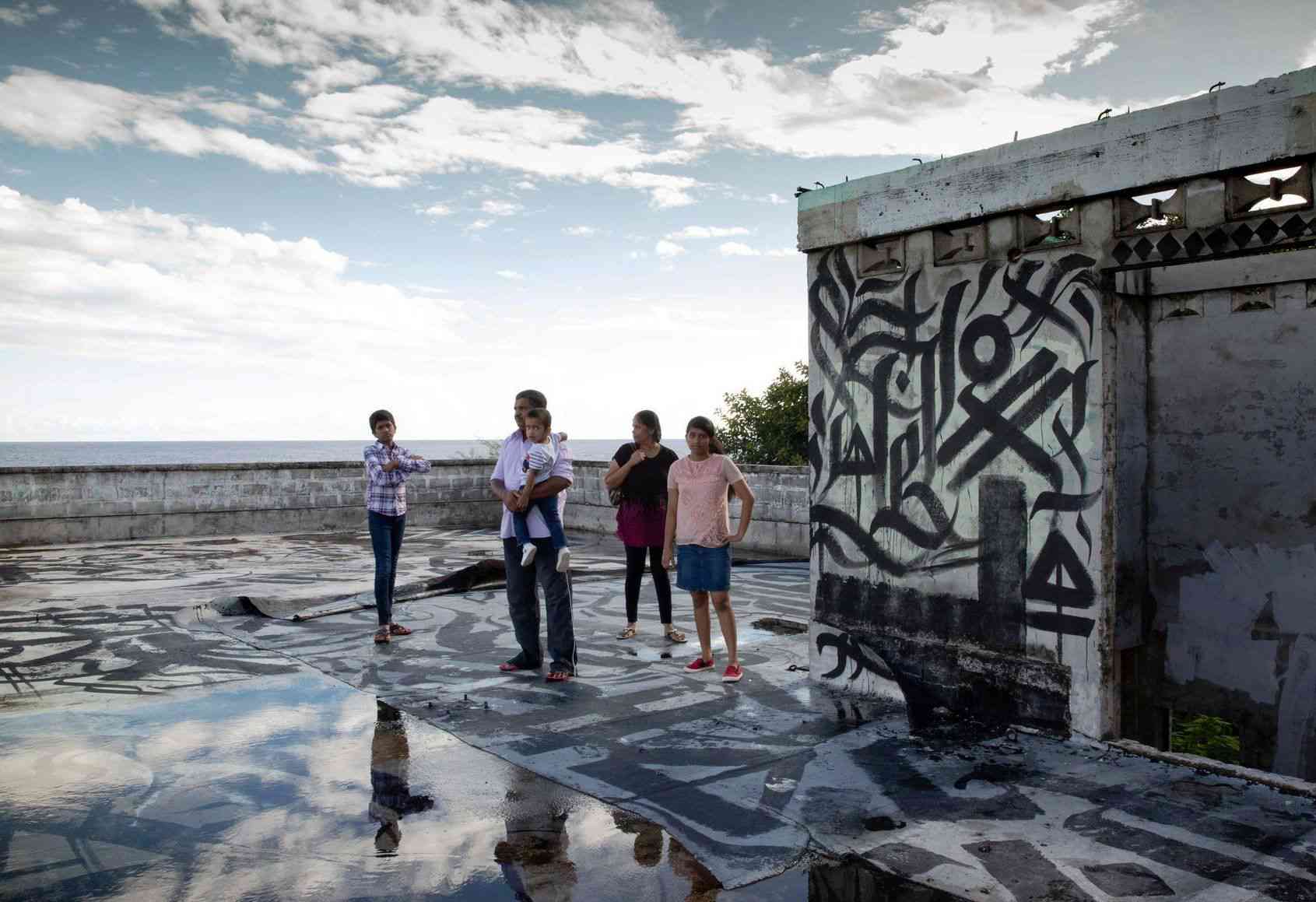 Người dân ở Nauru. Ảnh: NYT