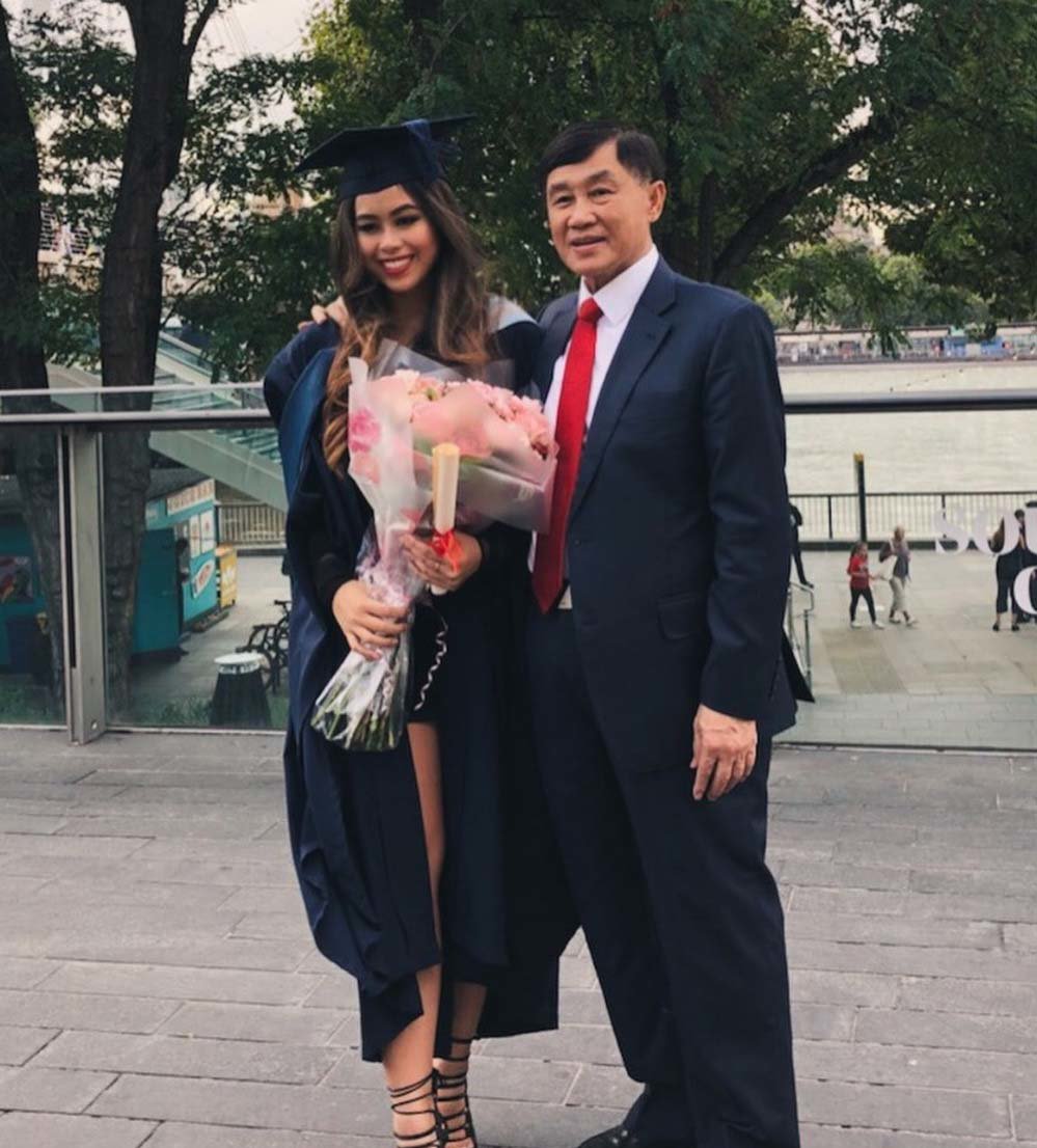 Em chồng Tăng Thanh Hà kể quá trình cách ly vì nhiễm COVID-19, được bác sĩ chăm ngày 3 bữa - 3