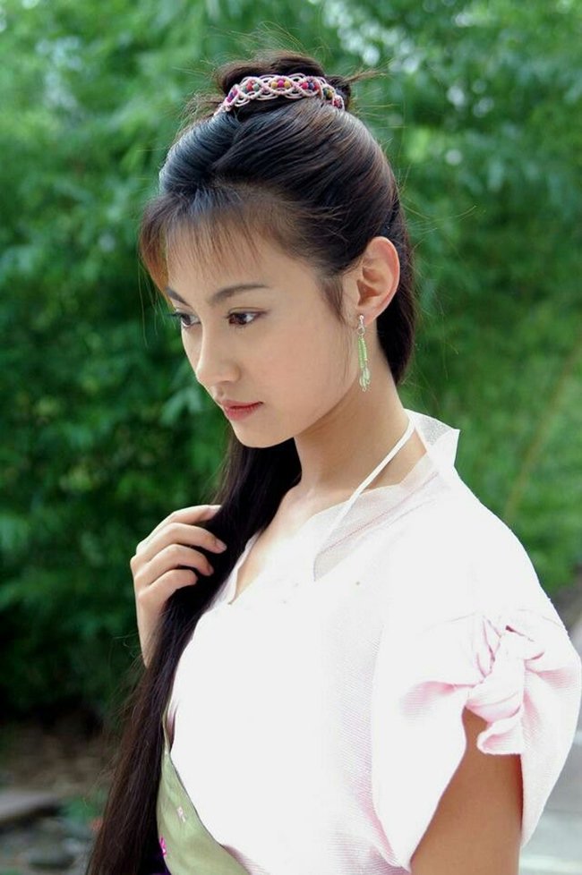 Mỹ nhân thẩm mỹ hỏng: amp;#34;Rắn độcamp;#34; làm lu mờ Phạm Băng Băng, chồng tài hoa nhưng kém sắc - 2