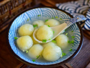 Bếp Eva - Khoai tây cắt ra nấu canh xưa rồi, đem viên tròn thế này rồi chế biến mới sang