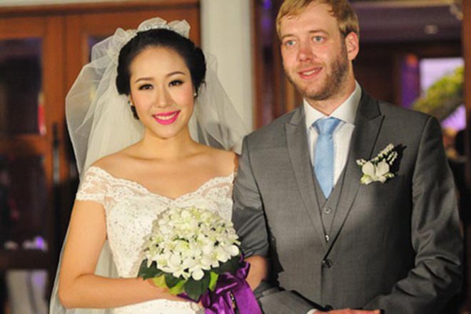 Lấy chồng Tây vừa giỏi vừa chiều vợ, HH Ngô Phương Lan sau sinh được chăm như amp;#34;bà hoàngamp;#34; - 1