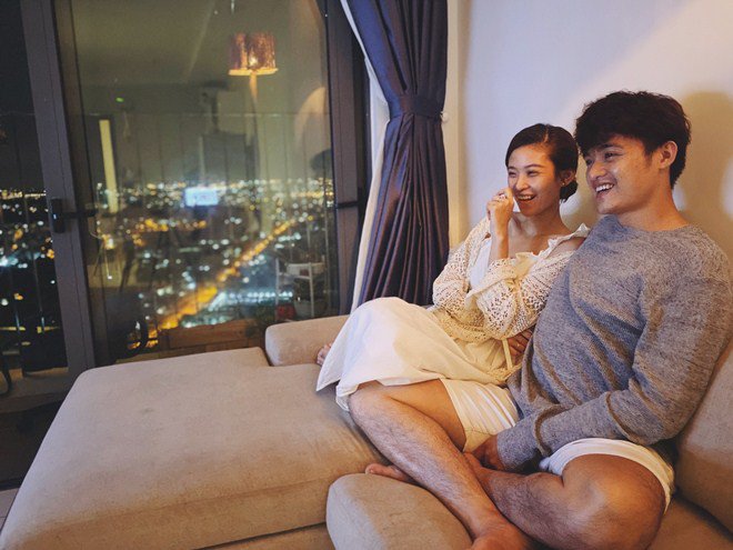 2 tin hẹn hò đang dậy sóng fan Người Ấy Là Ai: Hương Giang tình tứ trai gia thế amp;#34;xịnamp;#34; - 9