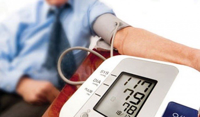 Bệnh cao huyết áp: Nguyên nhân, triệu chứng và thực phẩm nên kiêng - 1