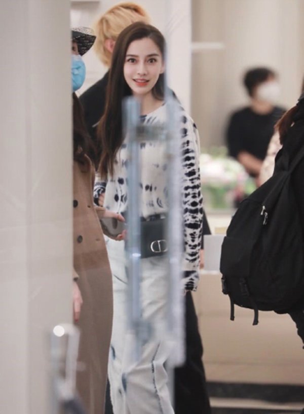 Ngôi sao 24/7: amp;#34;Quân vươngamp;#34; Lee Min Ho khoe ảnh mới, fan được amp;#34;rửa mắtamp;#34; vì vẻ đẹp tạc tượng - 8