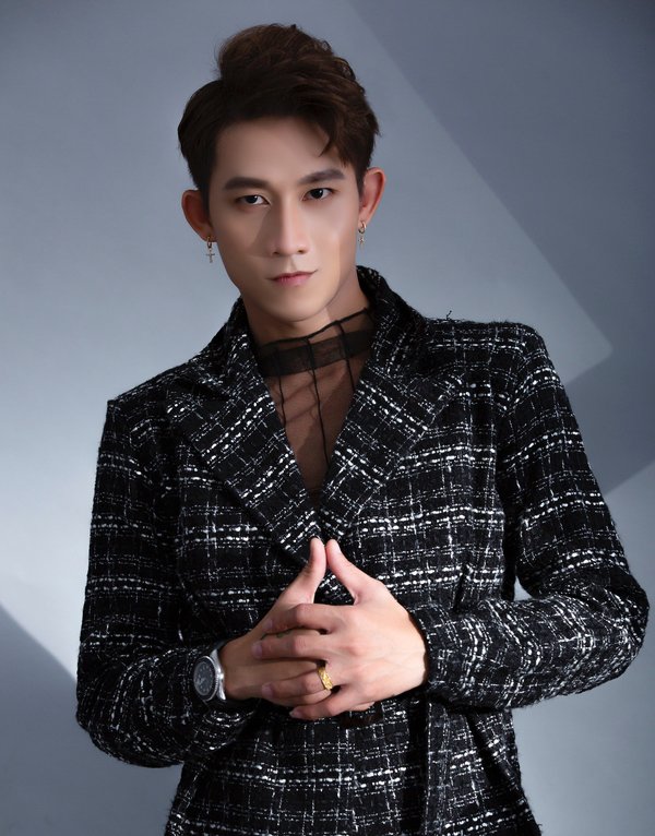 amp;#34;Thảm họaamp;#34; HKT sau 16 năm: Người thành soái ca, người thành giám đốc - 7