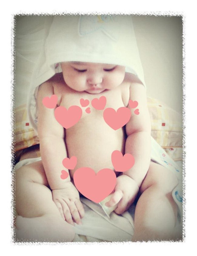 Ảnh hiếm của con trai Bảo Thanh thuở lọt lòng: Đeo nơ hồng, được bố lóng ngóng cho ăn bột - 5