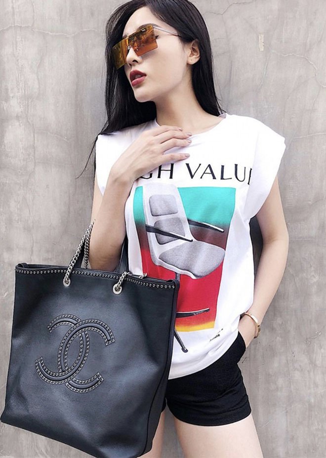 Khối tài sản tiền tỷ và cuộc sống như amp;#34;bà hoàngamp;#34; của Hoa hậu Kỳ Duyên ở tuổi 24 - 15