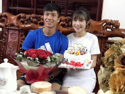 Bà bầu - Cầu thủ Văn Đức khoe ảnh đón sinh nhật, dân mạng khen hết lời nhan sắc vợ bầu