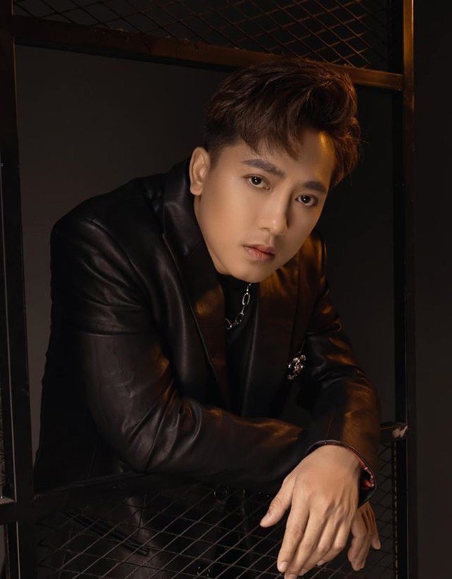 Châu Khải Phong: amp;#34;Tôi khủng hoảng khi đối mặt với những thông tin không đúng sự thậtamp;#34; - 5