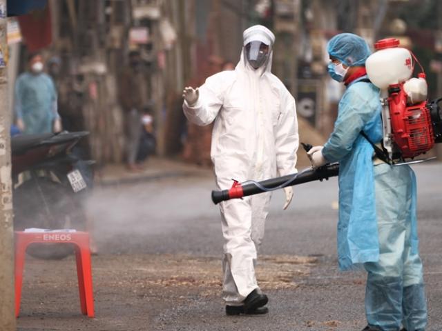 Bệnh viện Bạch Mai có thêm 1 người nhiễm COVID-19, biểu hiện ban đầu chỉ ngứa họng