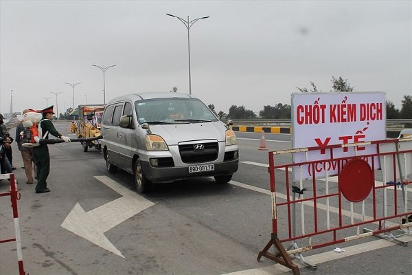 Ca mới nhất nhiễm COVID-19 sống gần 1 tháng trong cộng đồng: Lập 3 vòng kiểm soát tại Thường Tín - 1