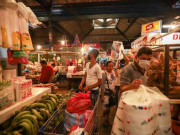 Tin tức - Quốc gia khuyến khích dân tụ tập trong dịch COVID-19, Tổng thống "mất tích" gần 1 tháng