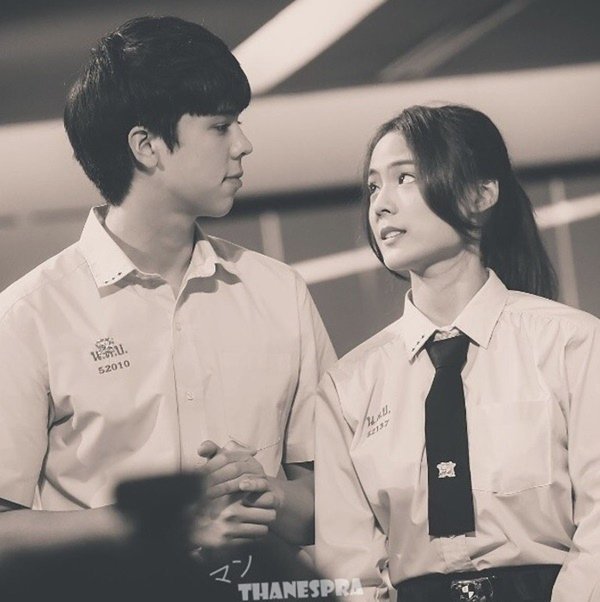 Bắt đầu yêu từ năm 19 tuổi, mối tình của amp;#34;Thái tử phiamp;#34; xứ chùa Vàng đã 1 thập kỷ - 8