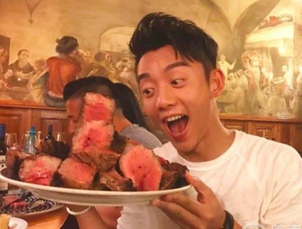 Sau mấy tháng không gặp, nam thần Trung Quốc vừa xuất hiện đã biến thành ông chú - 6