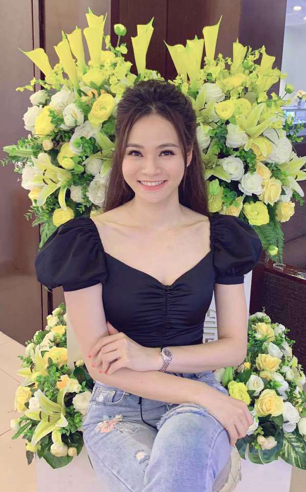 sap toi tuoi tu tuan, nu btv nay van trong het u30 nho thoi quen dien do tre trung - 21