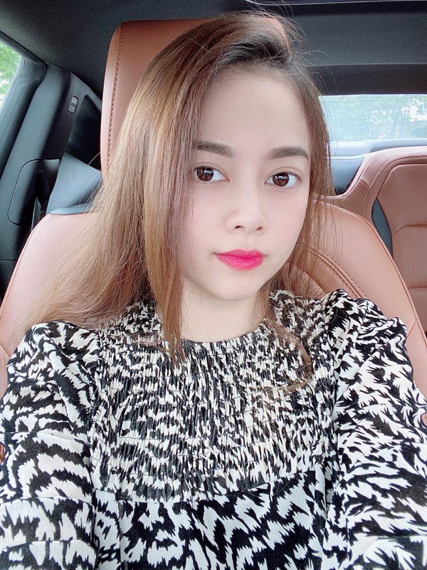 Hotmom amp;#34;bán cả thế giớiamp;#34; mang bầu bị nổi mề đay vẫn chữa bằng thuốc đi xin - 4