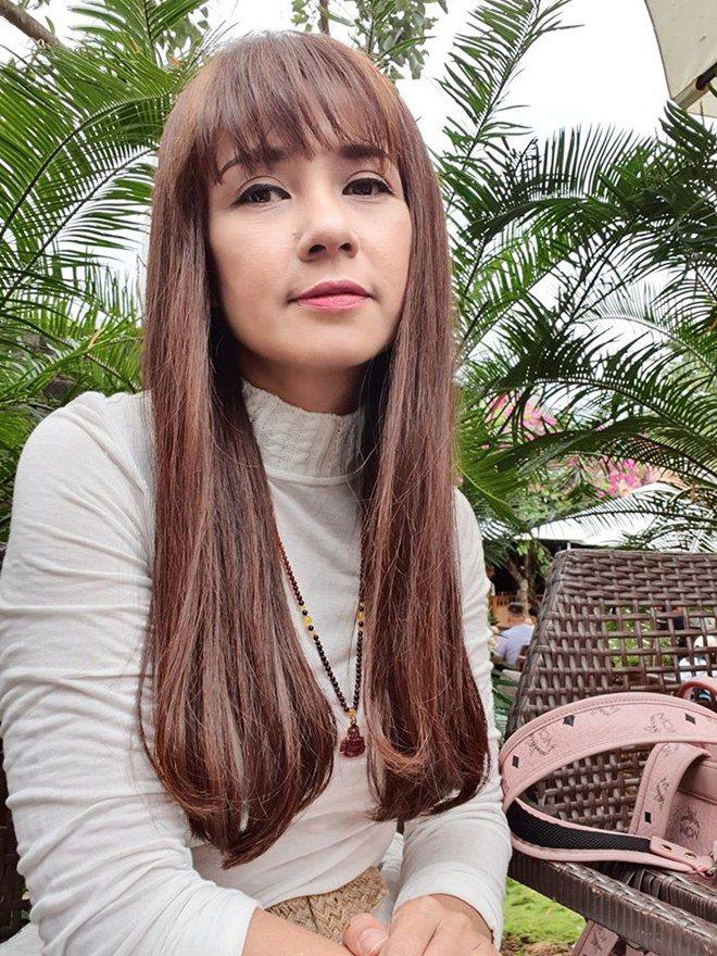 Sao Việt 24h: Rơi nước mắt với người mẹ amp;#34;không để con dốtamp;#34; của mỹ nhân Việt Trinh - 2