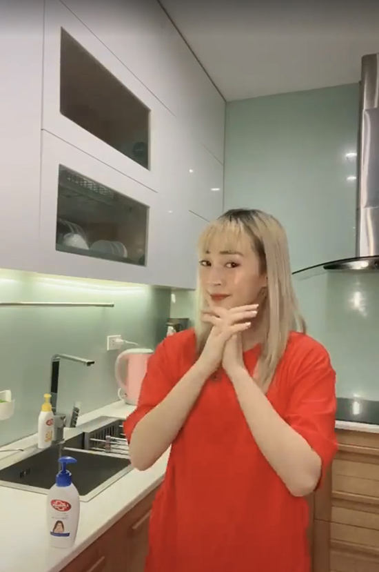 Bí kíp nhảy múa đẩy lùi Covid-19 cùng Chi Pu, Quỳnh Anh Shyn và hàng loạt gương mặt nổi tiếng - 2