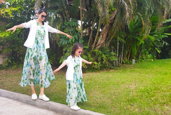 Lâu không xuất hiện, con gái HH Trung Quốc đẹp nhất thế giới 5 tuổi, đáng yêu như công chúa - 5