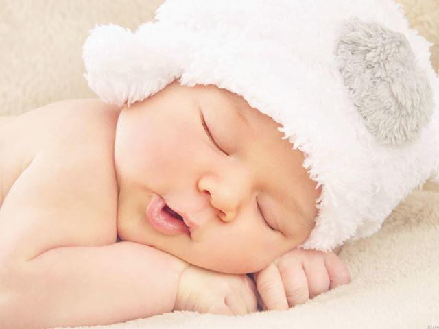 Trẻ sơ sinh ngủ li bì khó đánh thức, mẹ chớ nên chủ quan - 2