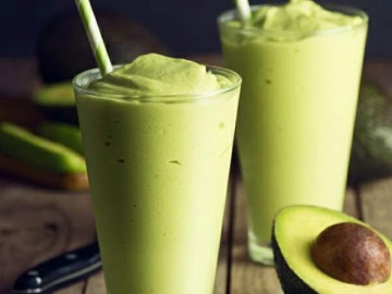 Cách làm sinh tố bơ ngon không bị đắng cực đơn giản