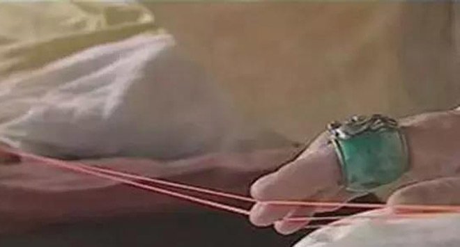 Giải mã bí ẩn bắt mạch qua sợi tơ của thầy thuốc xưa, đến vua Càn Long cũng phải tin - 1