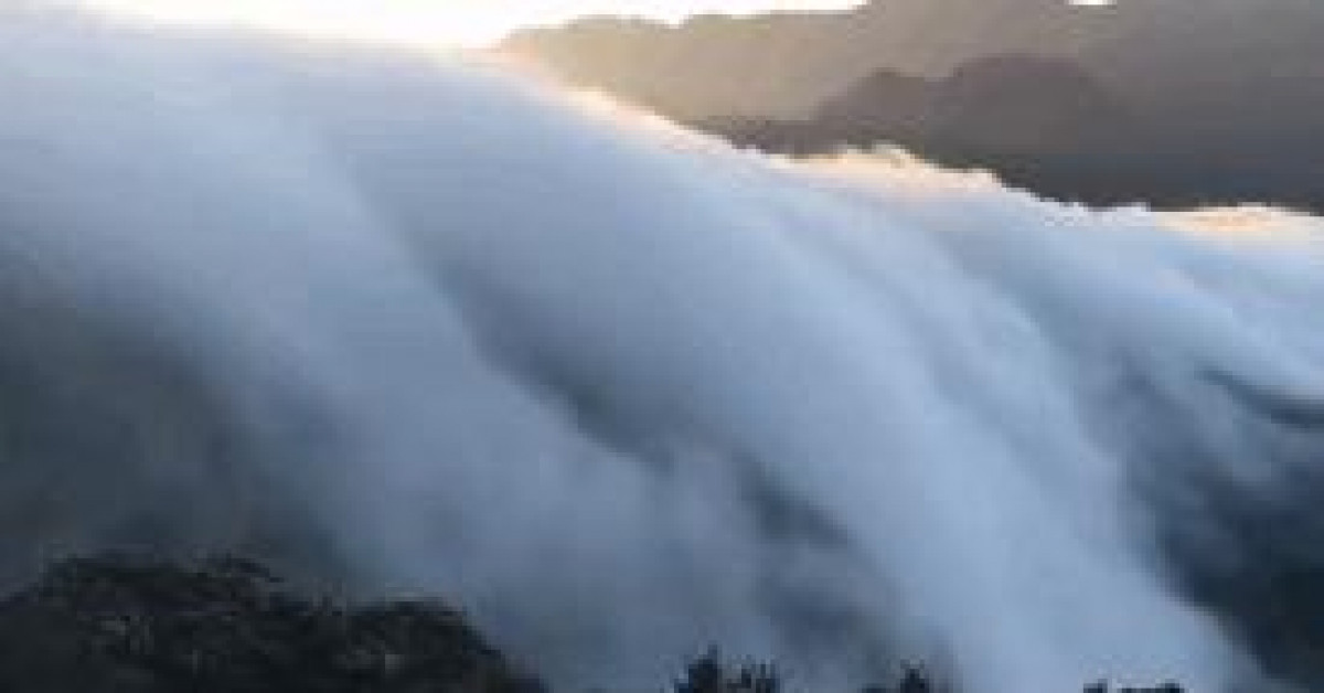 Xem ăn chơi - Thác mây đổ xuống núi rừng Sa Pa đẹp tựa tiên cảnh