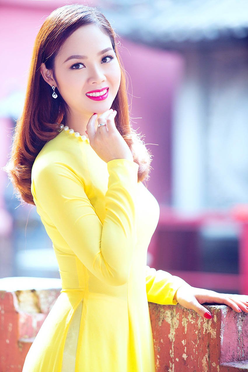 Cuộc sống xa rời hào quang của Hoa hậu Việt Nam từng vướng scandal amp;#34;bắt cócamp;#34; khi học lớp 12 - 4