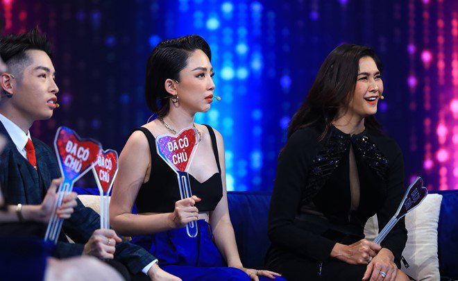 Xưng hô cô cháu với amp;#34;chị đạiamp;#34; Thái Lan, Đức Phúc còn có màn lấy lòng mất mặt - 24