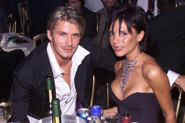 biet beckham hon nguoi khac khi minh mang bau con ca, victoria da phan ung khien chong
meo mat - 1
