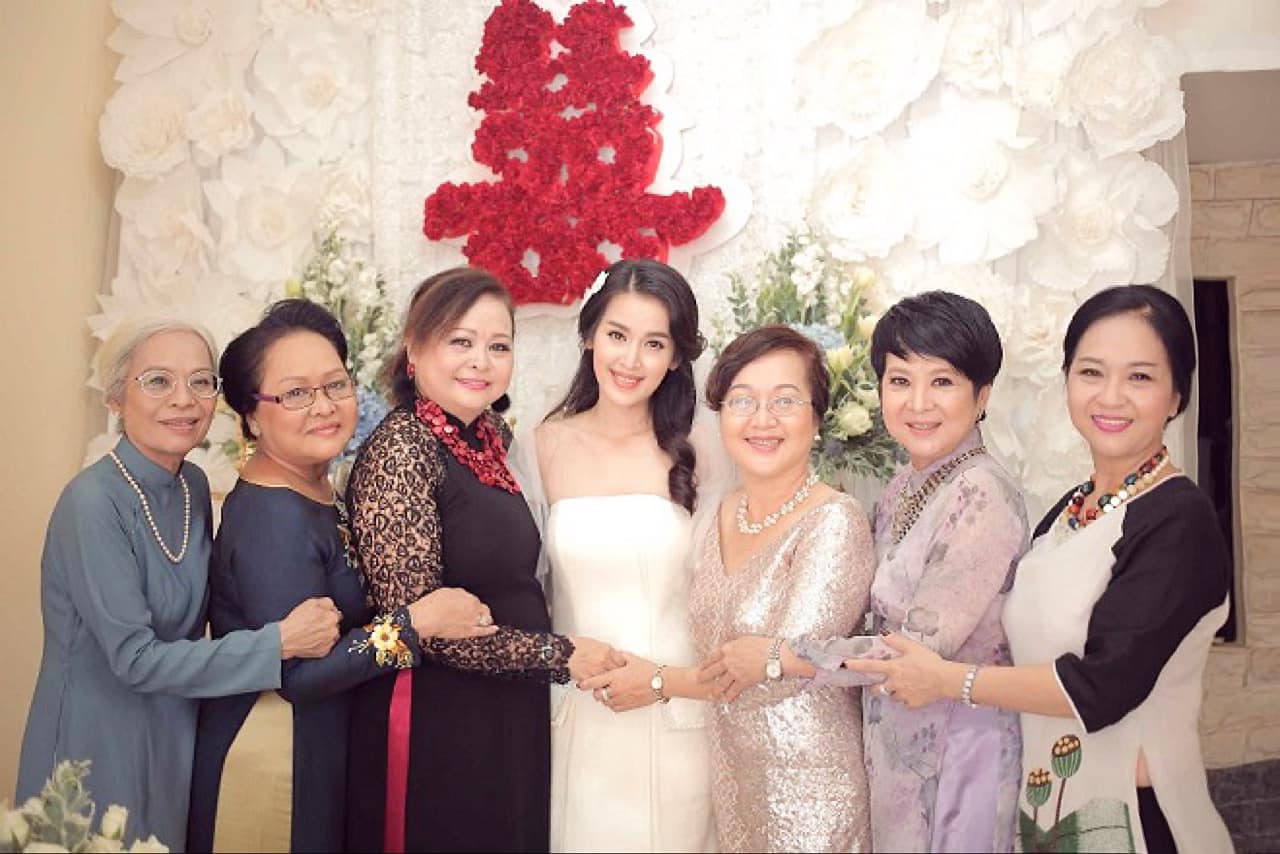 Sao Việt xúc động trong Ngày Của Mẹ: Kim Hiền tự trách bất hiếu, Kim Thư khóc vì con trai - 14