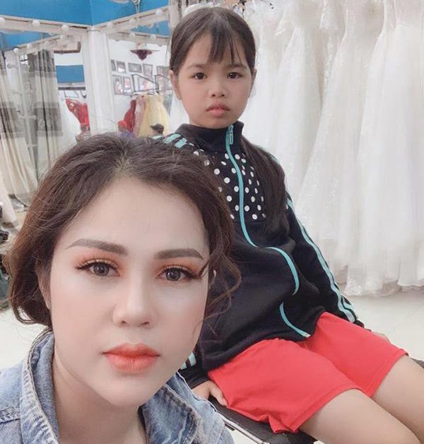 19 tuoi sinh con bi che xau, 10 nam sau nguoi phu nu ban hoa qua khong ai nhan ra - 12