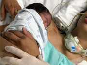 Bà bầu - Mẹ đẻ rơi trước cổng bệnh viện, bảo vệ "tái mặt" khi nhìn em bé