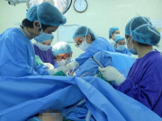 Sức khỏe - Bé 12 tuổi đau bụng dữ dội, đi khám mẹ ngỡ ngàng biết con mắc dị tật ở màng trinh