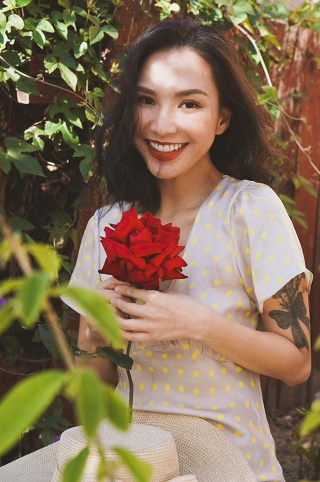 Sao Việt 24h: Tha thứ cho chồng ngoại tình, giờ vợ Baggio nhìn lại 7 năm hôn nhân sóng gió - 2