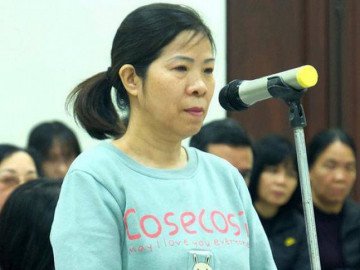 Bất ngờ lý do hoãn tòa vụ bé lớp 1 trường Gateway tử vong