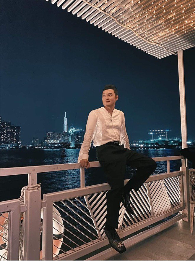 Sao Việt 24h: Sau khi bạn gái sinh năm 1999 có thai, ca sĩ Đông Hùng chính thức hỏi cưới - 9