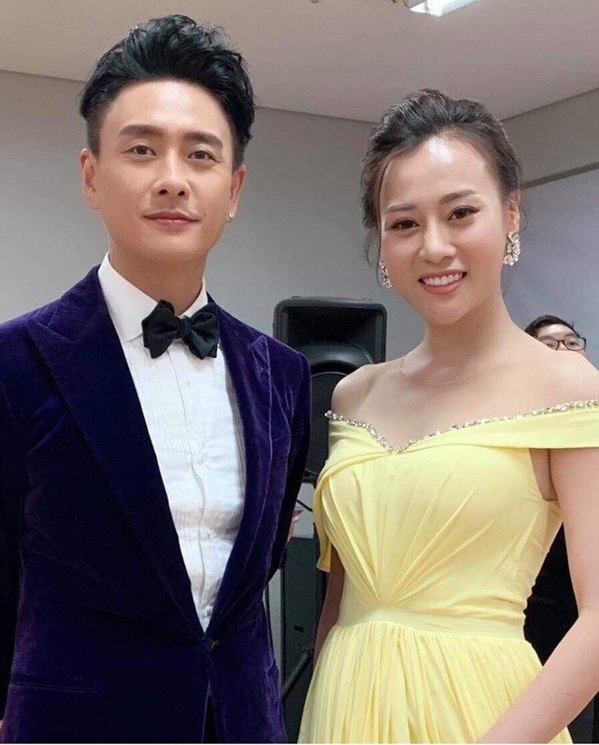 Sao Việt 24h: Sau khi bạn gái sinh năm 1999 có thai, ca sĩ Đông Hùng chính thức hỏi cưới - 6