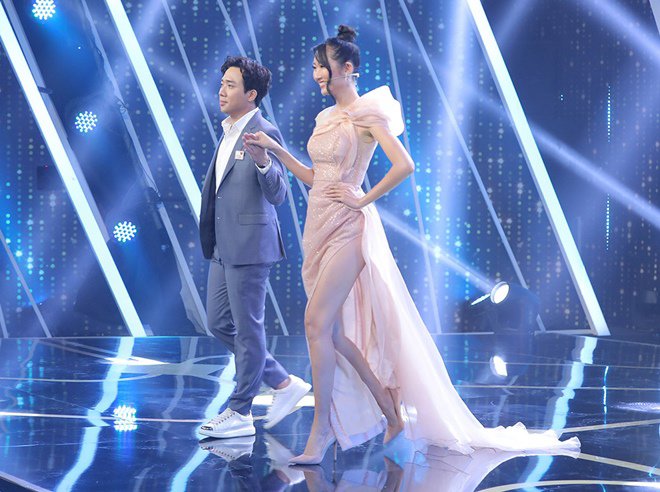 Hoa hậu chứng kiến bạn trai trên giường với cô gái khác, Hương Giang phát ngôn thấm thía - 2